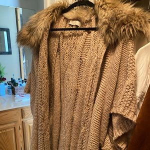 Cute Loft sweater with faux fur collar.